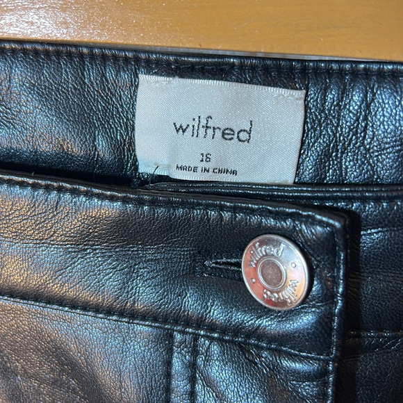 Wilfred Aritzia Melina black vegan leather pants size 16 - Picture 2 of 13